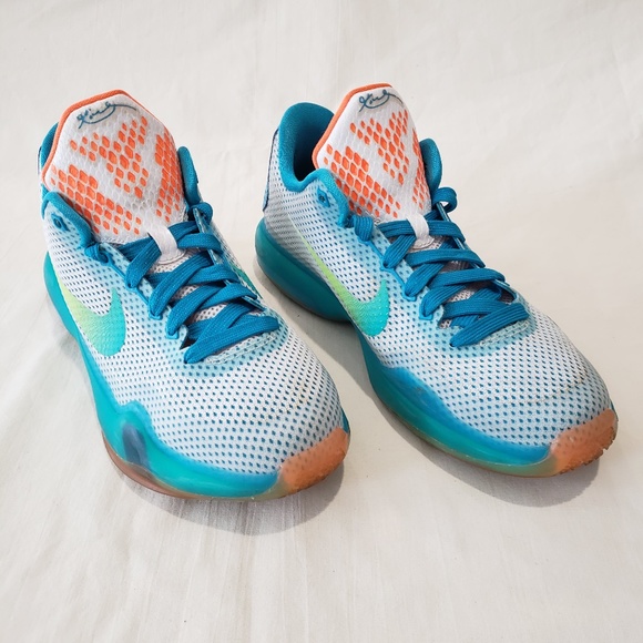 kobe teal shoes